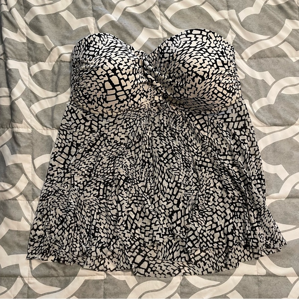 Merona Strapless Top Black and White - Large L